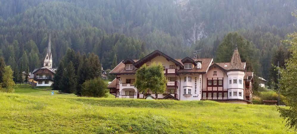 Conturina Hotel
